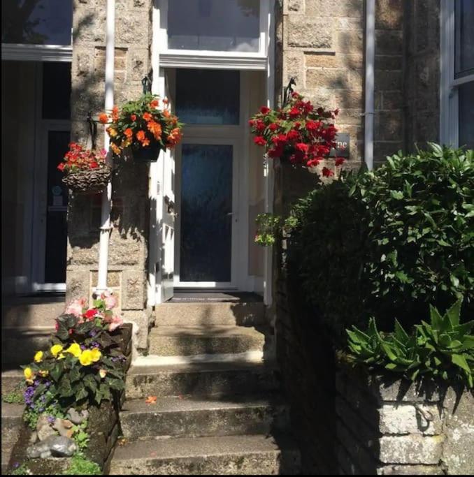 Bright 2 Bedroom Apartment Near Seafront Central Penzance Eksteriør bilde